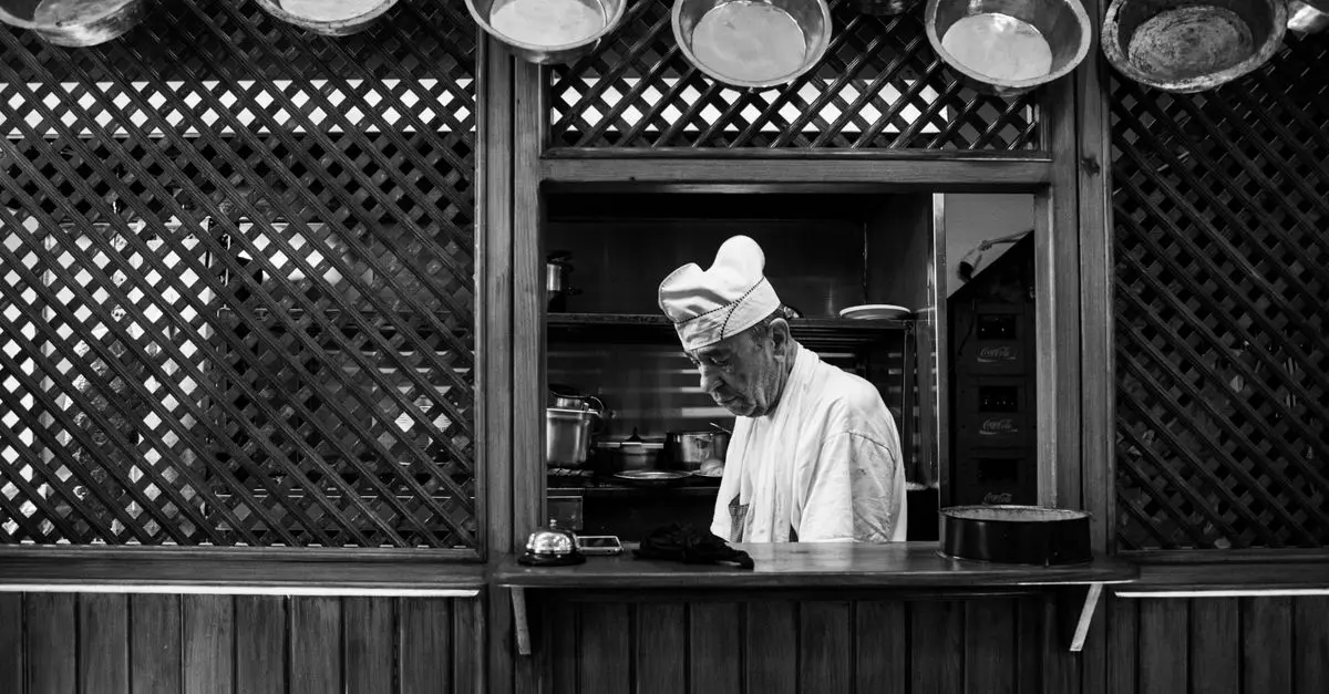 Les Crêpes Bretonnes : Histoire et Variantes à Connaître
