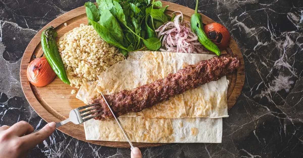 Guide Complet du Kig Ha Farz : Plat Riche en Saveurs