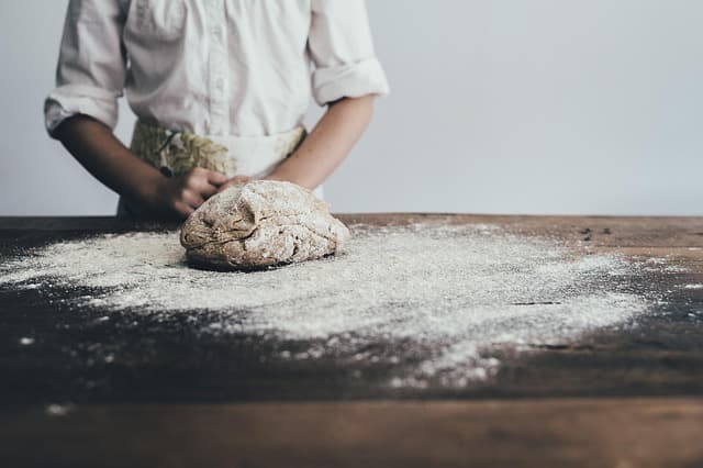 Tout Savoir sur le Retour de l'Artisanat Culinaire en Bretagne