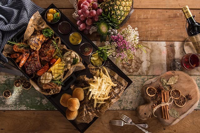 À la Découverte des Accords Mets et Vins en Cuisine Bretonne
