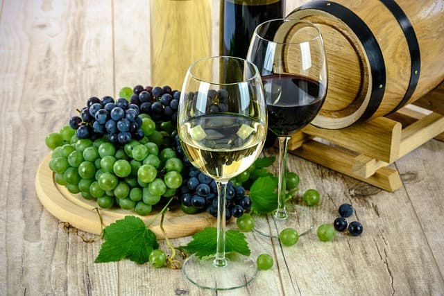 Les Accords Mets et Vins en Cuisine Bretonne : Guide Complet